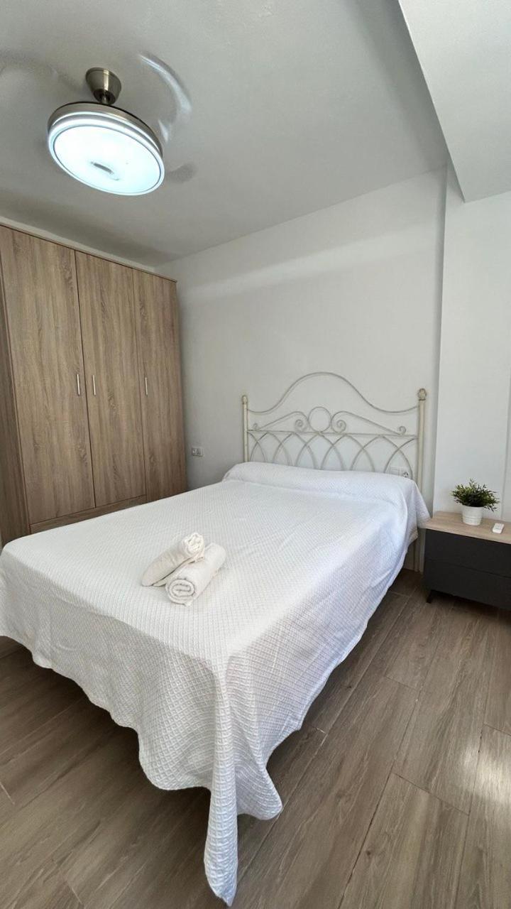 הוסטל Jaén Piso Compartido Delyrent Acosta מראה חיצוני תמונה